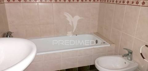 Imóvel na zona central de arronches