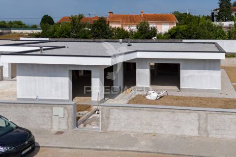 Moradia t3 terrea, amares (novo)