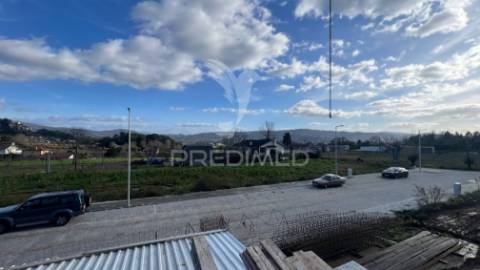 Moradia t3 terrea, amares (novo)