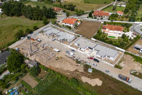 Moradia t3 terrea, amares (novo)