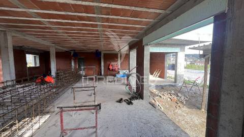 Moradia t3 terrea, amares (novo)