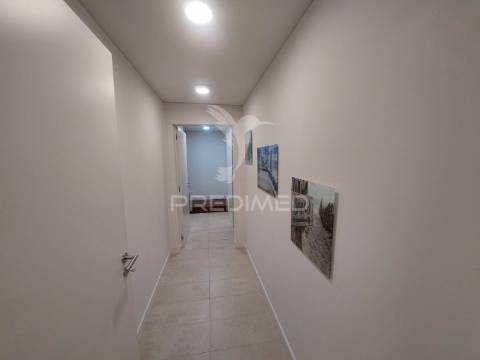 Vilamoura -moradia com localização privilegiada e vista sobre o campo de golfe