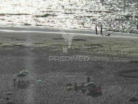 Aljezur - moradia térrea onde o sol bate à porta e a natureza dá os bons dias