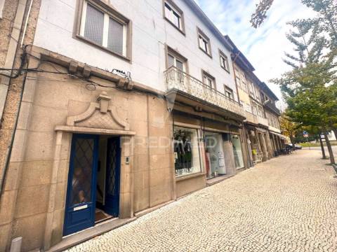 Loja para arrendar -no centro de guimarães