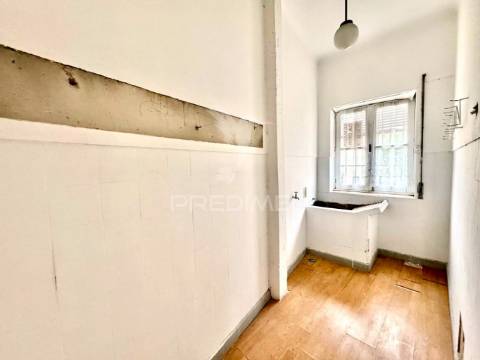 Loja para arrendar -no centro de guimarães