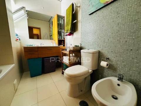 Apartamento t2 condominio fechado montalvão