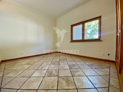 Moradia t5 duplex em sesimbra