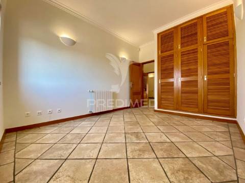 Moradia t5 duplex em sesimbra