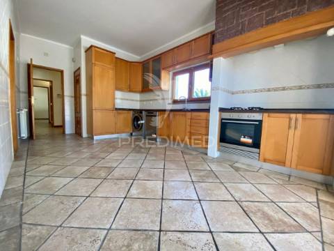 Moradia t5 duplex em sesimbra