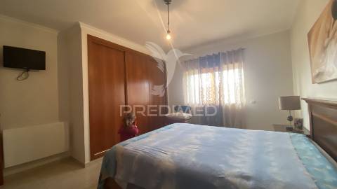 Moradia t3 com garagem em aljubarrota - alcobaça