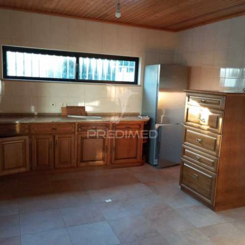 Moradia t3 em sever do vouga