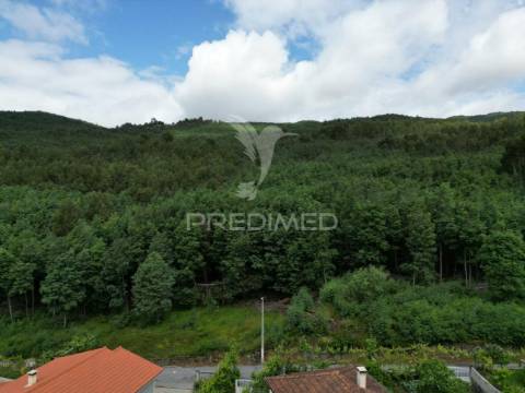 Terreno cabeceiras de basto