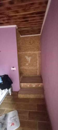 Moradia em fase de reconstrução, para venda, na piedade.