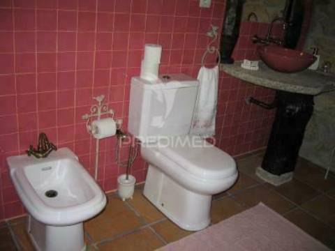 Villa t3 com piscina jacuzzi e campo de ténis