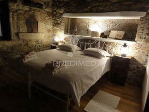 Villa t3 com piscina jacuzzi e campo de ténis