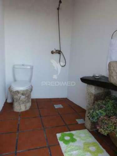 Villa t3 com piscina jacuzzi e campo de ténis