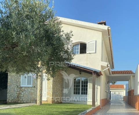 Moradia isolada t4 | são bernardo