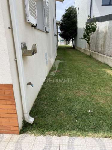 Moradia isolada t4 | são bernardo