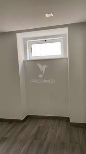 Apartamento t4 renovado nos anjos (lisboa)