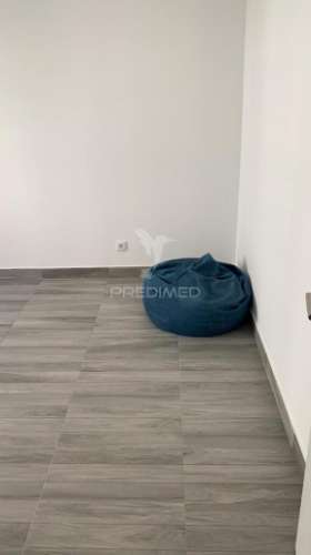 Apartamento t4 renovado nos anjos (lisboa)