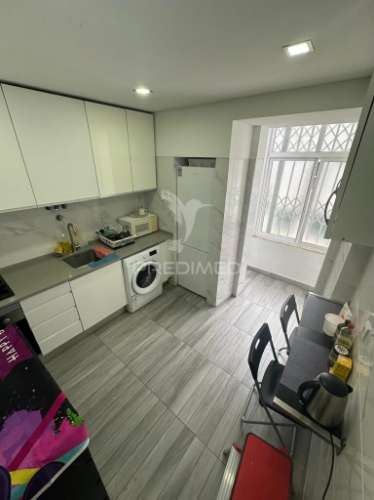 Apartamento t4 renovado nos anjos (lisboa)