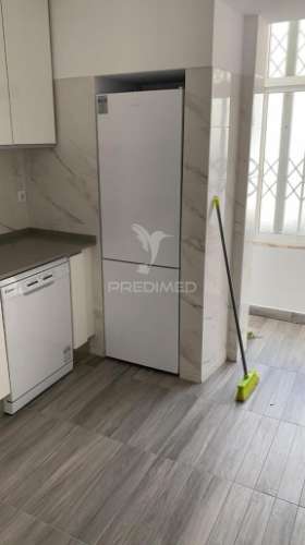 Apartamento t4 renovado nos anjos (lisboa)
