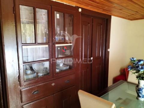 Moradia em banda t12 à venda em aldeia são francisco assis, covilhã