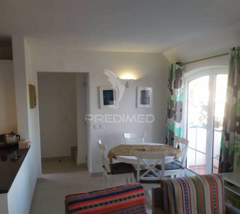 Fabulosa penthouse t2 no condominio old village em vilamoura