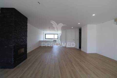 !!oportunidade!! moradia t3 em vila de prado