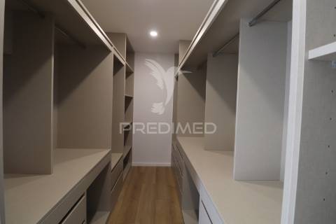 !!oportunidade!! moradia t3 em vila de prado