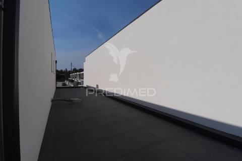 !!oportunidade!! moradia t3 em vila de prado