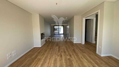 Moradia em esposende, nova construção