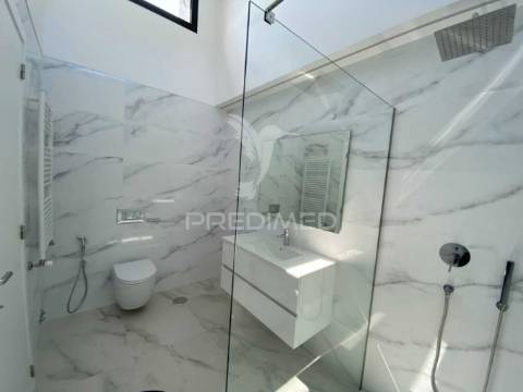 Moradia em esposende, nova construção