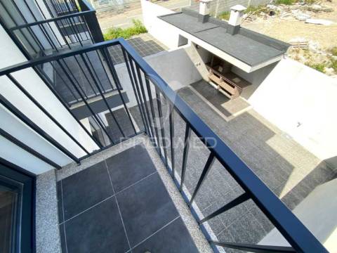 Moradia em esposende, nova construção