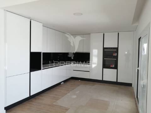 Moradia t4 c/piscina