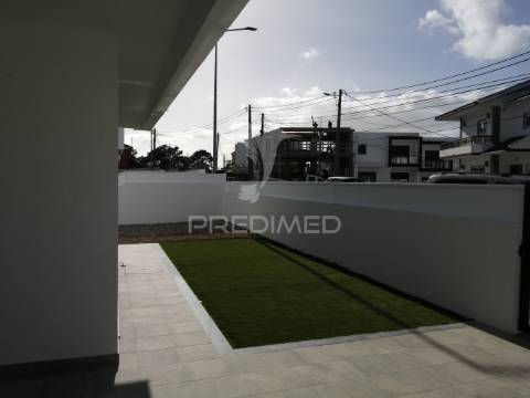 Moradia t4 c/piscina