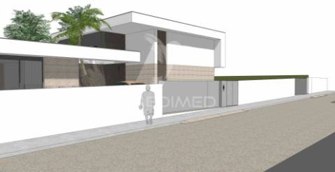 Terreno com projecto aprovado moradia t3 em nogueira, maia