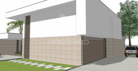 Terreno com projecto aprovado moradia t3 em nogueira, maia