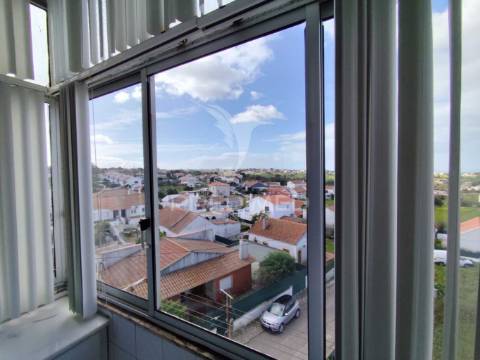 Apartamento t3 em sesimbra almoinha