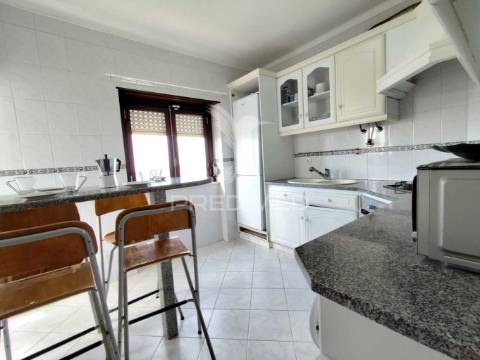 Apartamento t3 em sesimbra almoinha