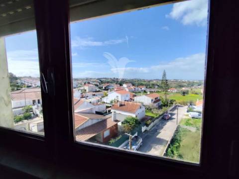 Apartamento t3 em sesimbra almoinha