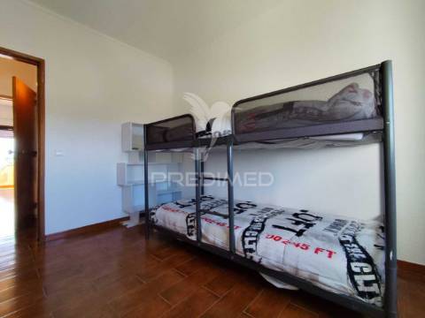 Apartamento t3 em sesimbra almoinha