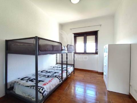 Apartamento t3 em sesimbra almoinha