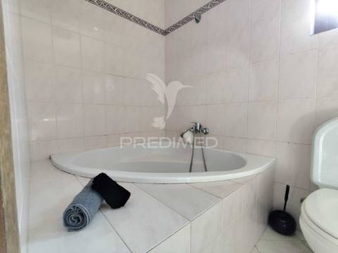 Apartamento t3 em sesimbra almoinha