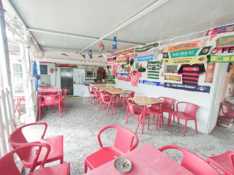 Restaurante em funcionamento - alcanhões, santarém