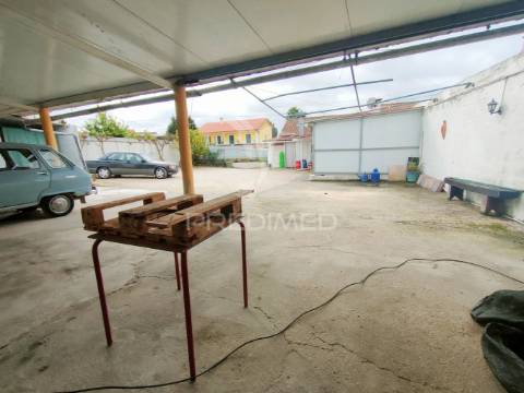 Restaurante em funcionamento - alcanhões, santarém