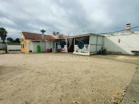 Restaurante em funcionamento - alcanhões, santarém