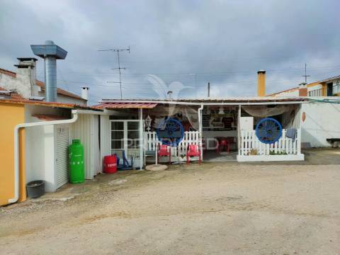 Restaurante em funcionamento - alcanhões, santarém
