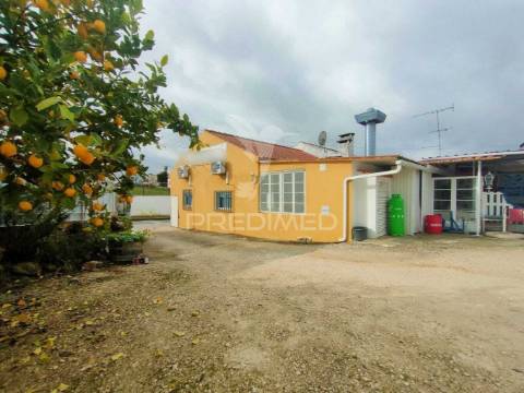 Restaurante em funcionamento - alcanhões, santarém