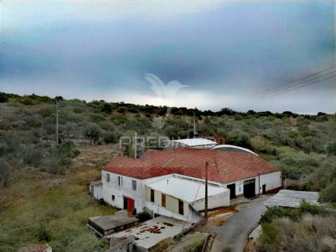 Oportunidade de investimento pavilhão industrial - vila moreira